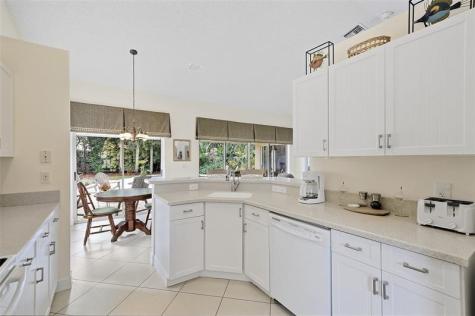 3800 Riverside Way Delray Beach FL 33445
