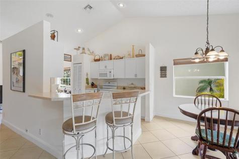 3800 Riverside Way Delray Beach FL 33445