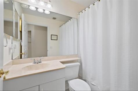3800 Riverside Way Delray Beach FL 33445