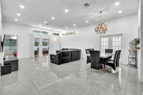 10180 NW 5th Street Plantation FL 33324