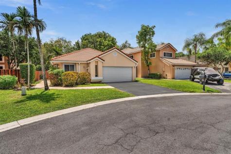10180 NW 5th Street Plantation FL 33324