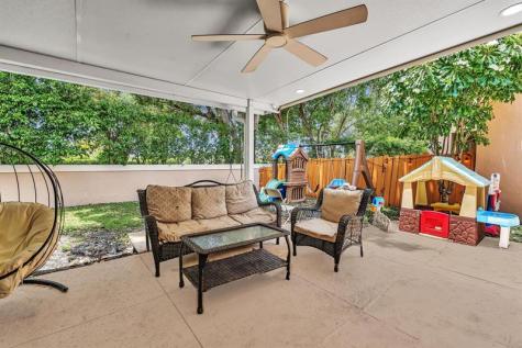 10180 NW 5th Street Plantation FL 33324