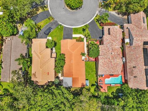 10180 NW 5th Street Plantation FL 33324