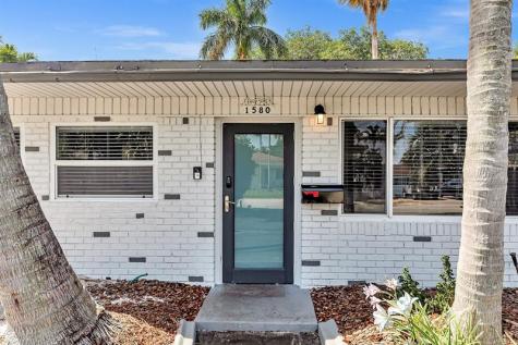 1580 NE 35th Street Oakland Park FL 33334