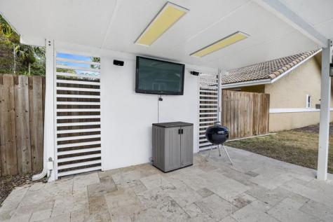 6500 SW 13th Street Plantation FL 33317