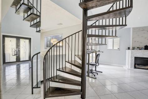 6500 SW 13th Street Plantation FL 33317