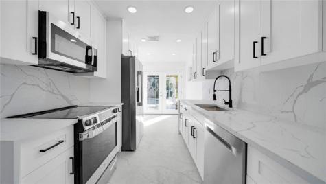 8850 NE 4th Avenue El Portal FL 33138