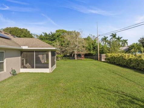 1532 Eastlake Lane Sebastian FL 32958