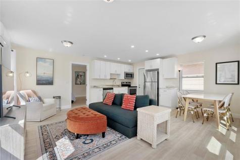 411 S E Street Lake Worth Beach FL 33460