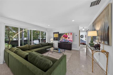 2701 NE 10th Terrace Wilton Manors FL 33334