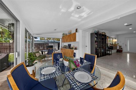 2701 NE 10th Terrace Wilton Manors FL 33334