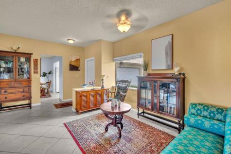 7460 SW 42nd Court Davie FL 33314