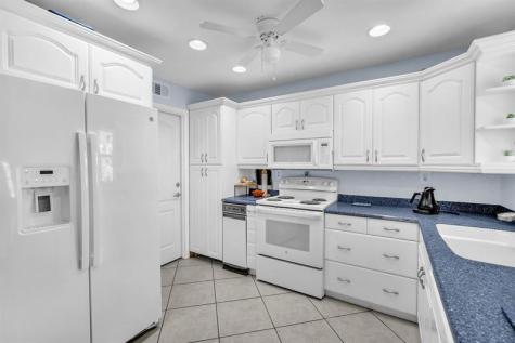 7460 SW 42nd Court Davie FL 33314