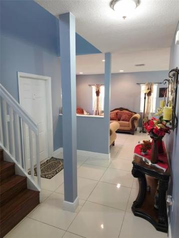 21053 SW 88th Place Cutler Bay FL 33189