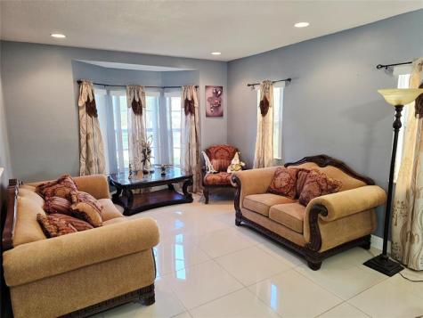 21053 SW 88th Place Cutler Bay FL 33189