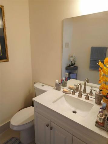 21053 SW 88th Place Cutler Bay FL 33189