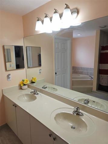 21053 SW 88th Place Cutler Bay FL 33189