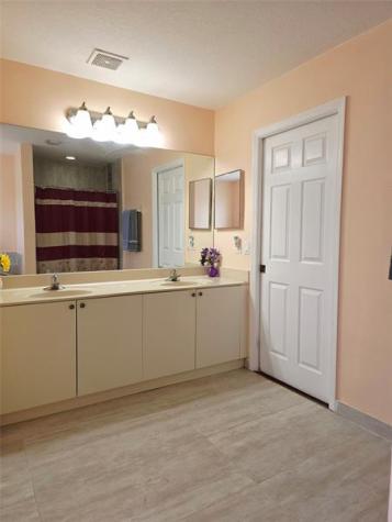 21053 SW 88th Place Cutler Bay FL 33189