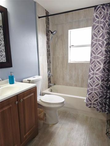 21053 SW 88th Place Cutler Bay FL 33189