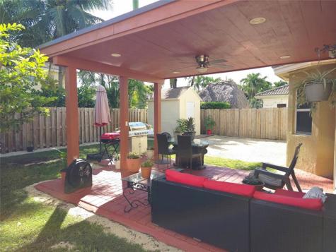 21053 SW 88th Place Cutler Bay FL 33189