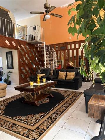 1091 NW 78th Terrace Plantation FL 33322