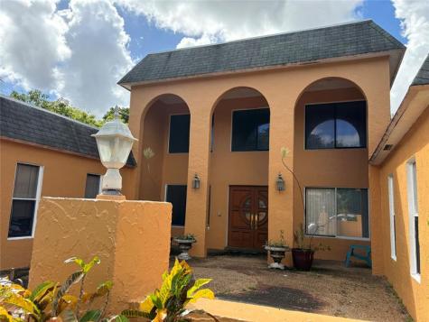 1091 NW 78th Terrace Plantation FL 33322