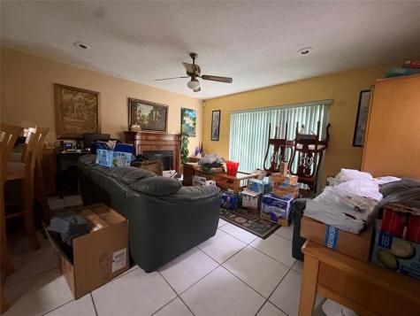 1091 NW 78th Terrace Plantation FL 33322