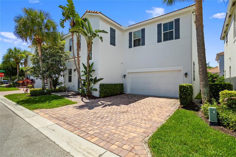 450 Greensboro Way Boynton Beach FL 33435