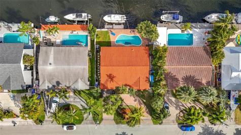 370 SE 12th Avenue Pompano Beach FL 33060