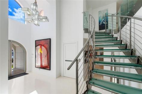 3091 NE 42nd Street Fort Lauderdale FL 33308-____
