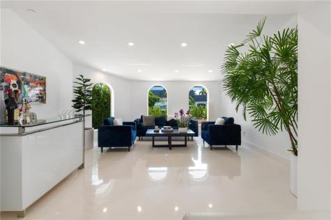 3091 NE 42nd Street Fort Lauderdale FL 33308-____