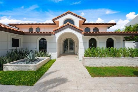 3091 NE 42nd Street Fort Lauderdale FL 33308-____