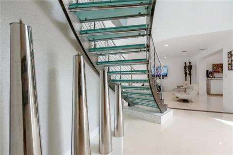 3091 NE 42nd Street Fort Lauderdale FL 33308-____