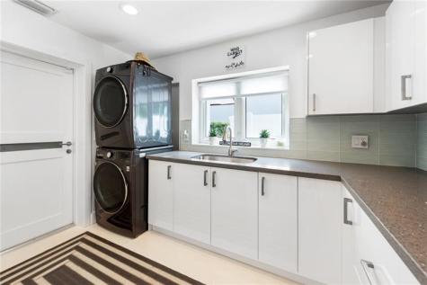 3091 NE 42nd Street Fort Lauderdale FL 33308-____