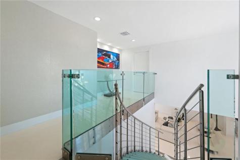 3091 NE 42nd Street Fort Lauderdale FL 33308-____
