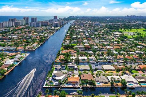 3091 NE 42nd Street Fort Lauderdale FL 33308-____