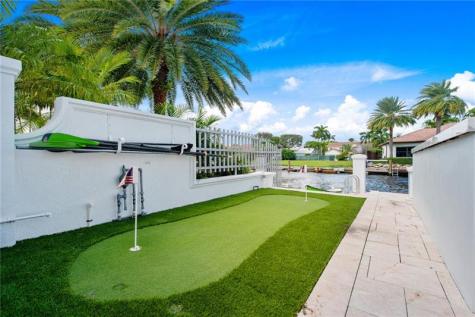 3091 NE 42nd Street Fort Lauderdale FL 33308-____