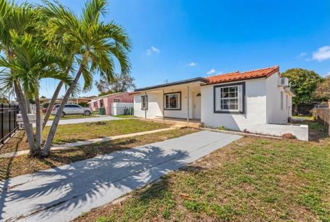 830 NW 30th Court Miami FL 33125