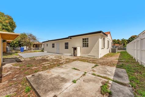 830 NW 30th Court Miami FL 33125