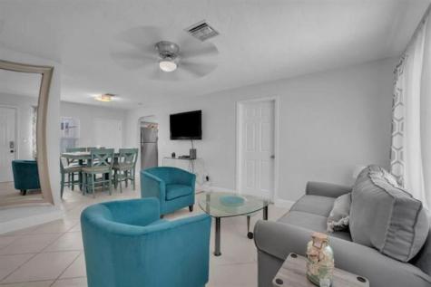 416 56TH Street West Palm Beach FL 33407