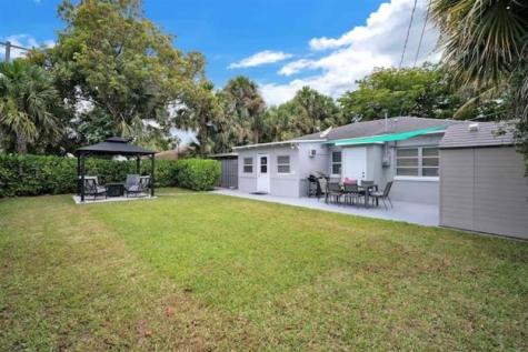 416 56TH Street West Palm Beach FL 33407