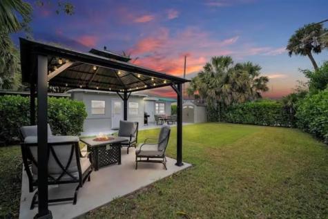 416 56TH Street West Palm Beach FL 33407