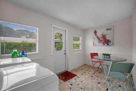 416 56TH Street West Palm Beach FL 33407