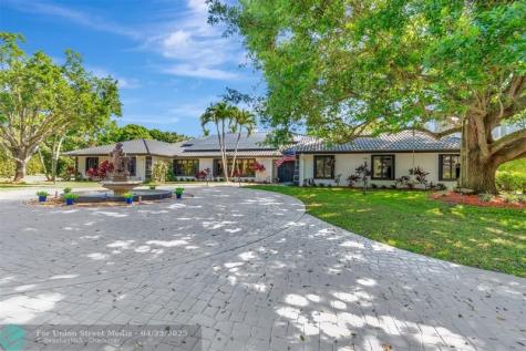 10300 Prestwick Road Boynton Beach FL 33436