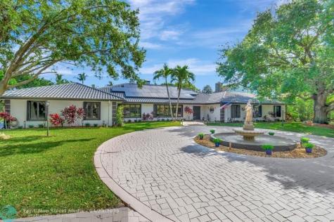 10300 Prestwick Road Boynton Beach FL 33436