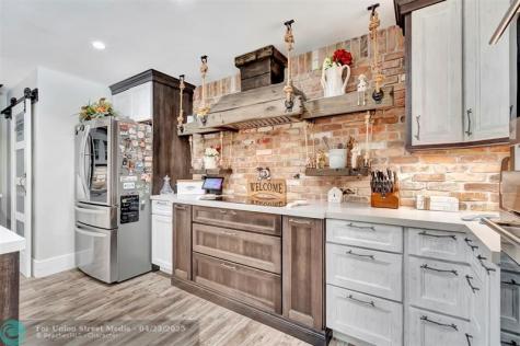 10300 Prestwick Road Boynton Beach FL 33436