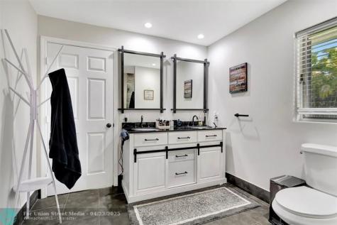 10300 Prestwick Road Boynton Beach FL 33436