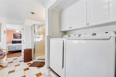 8631 SW 20th Street Davie FL 33324