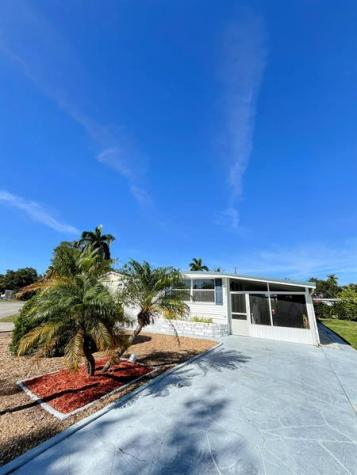 8631 SW 20th Street Davie FL 33324