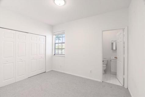 2543 Hunters Run Way Weston FL 33327